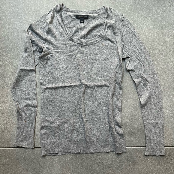 Y2K Banana Republic grey crew neck sweater - Picture 1 of 4